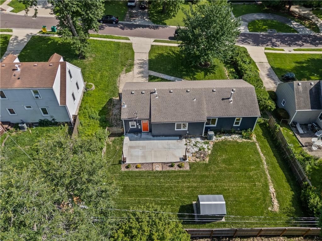 6308 W 80th Terrace — photo 42