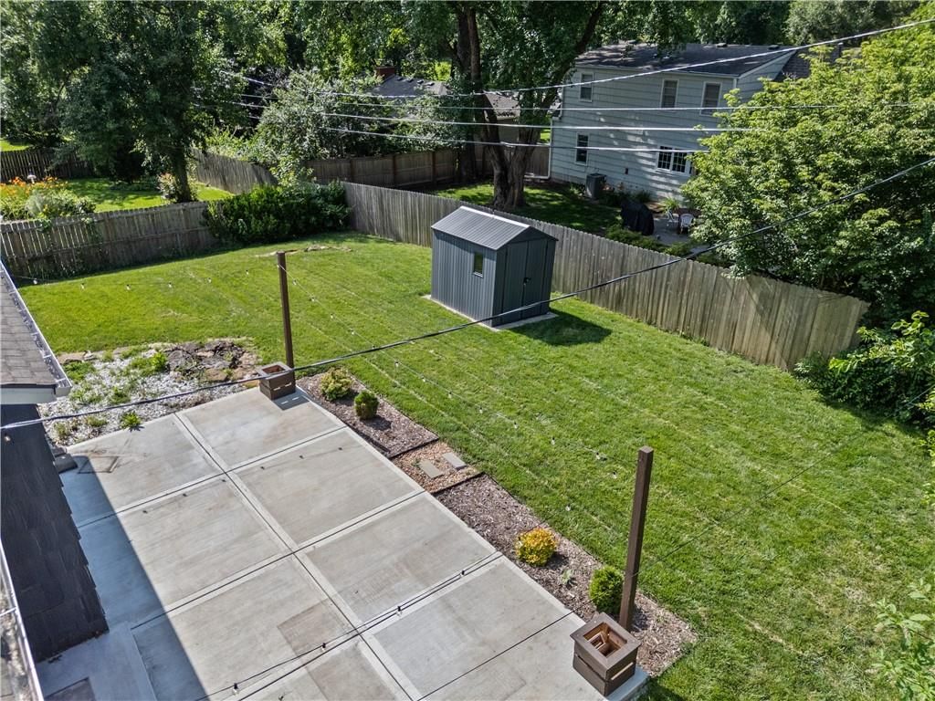 6308 W 80th Terrace — photo 45