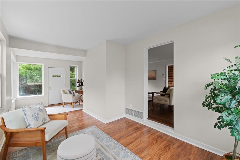 6728 Cherry Street — photo 7