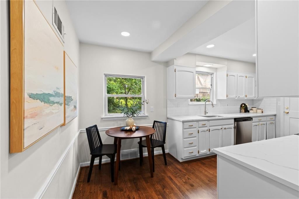 6728 Cherry Street — photo 11