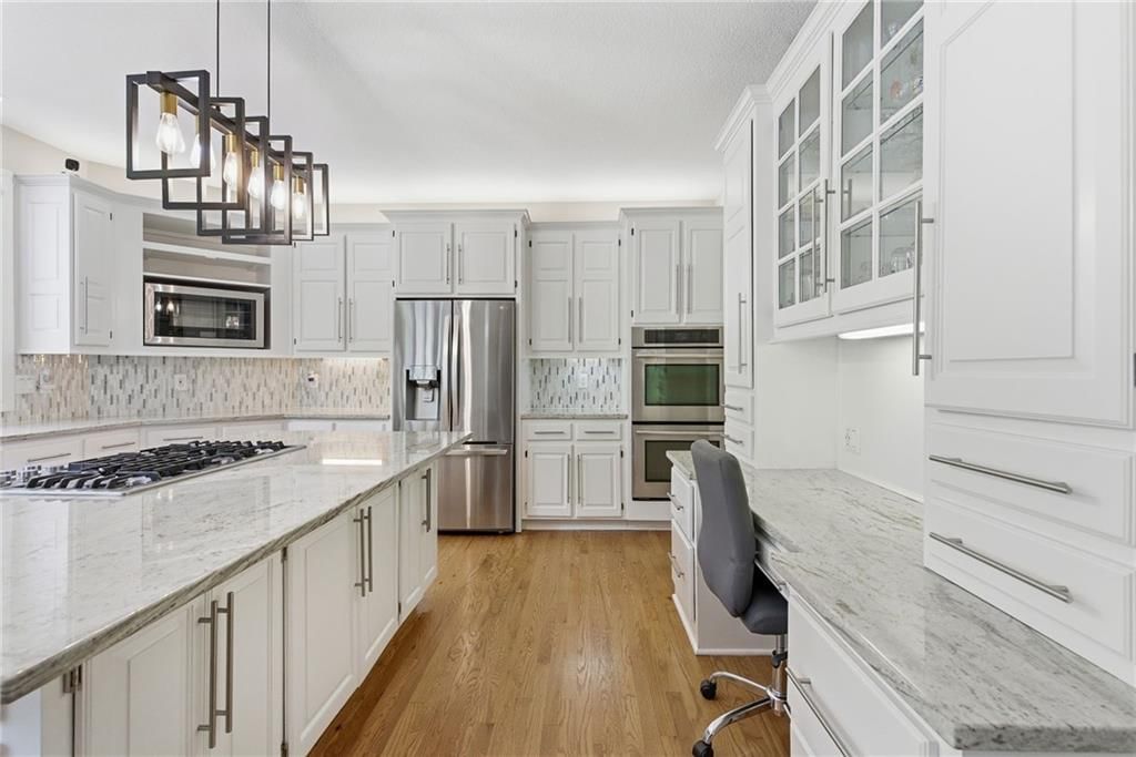 4407 N MULBERRY Drive — photo 22