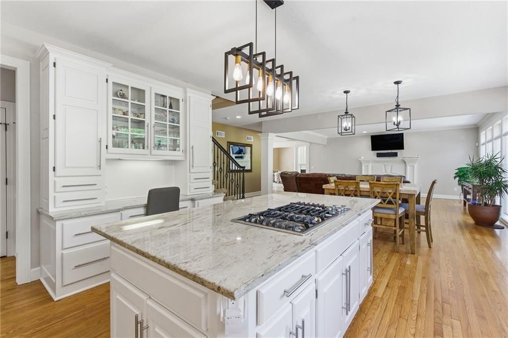 4407 N MULBERRY Drive — photo 23