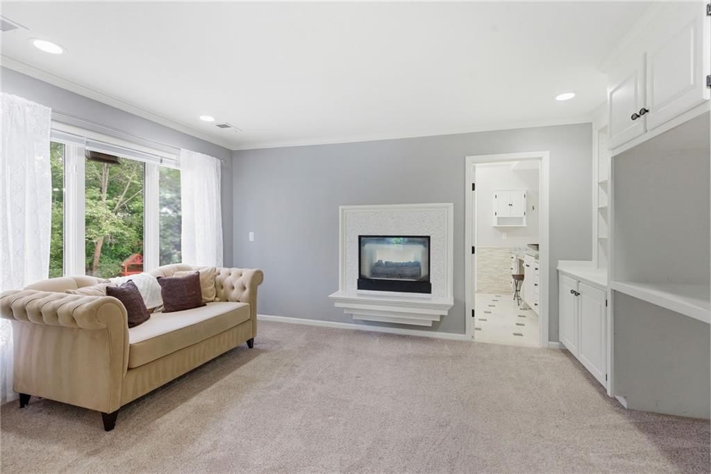 4407 N MULBERRY Drive — photo 33