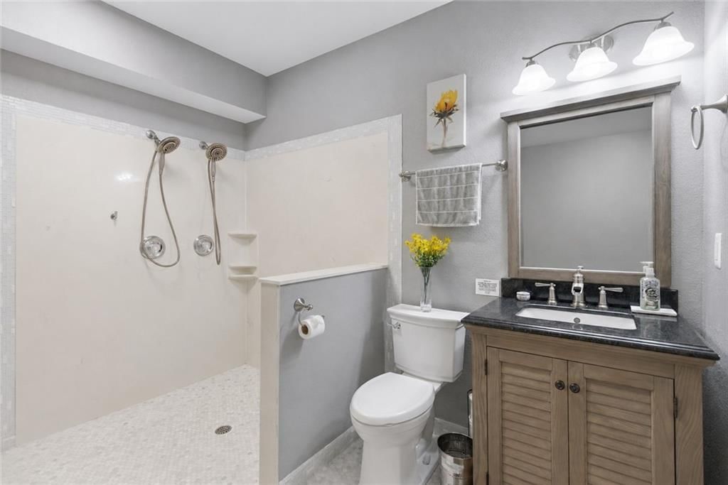 4407 N MULBERRY Drive — photo 54