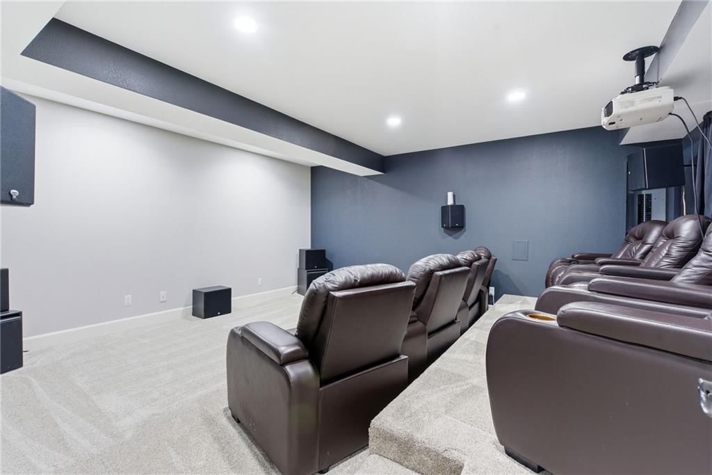 4407 N MULBERRY Drive — photo 55