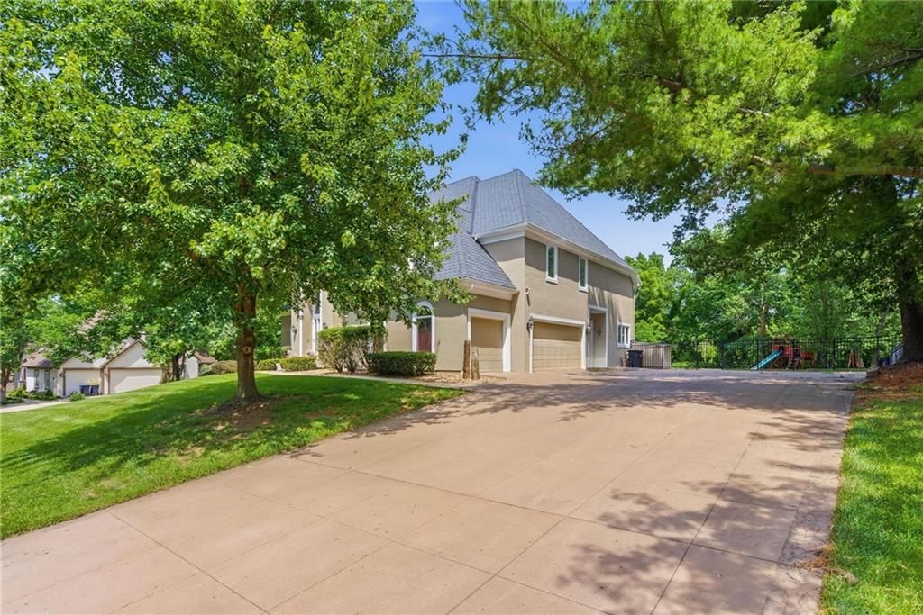 4407 N MULBERRY Drive — photo 58