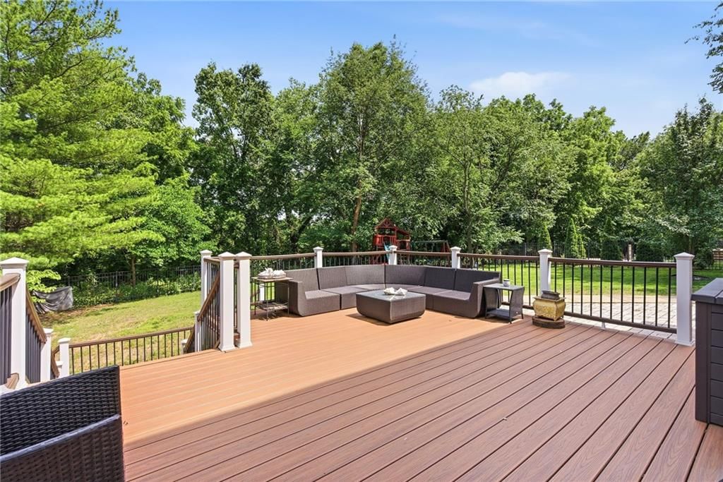 4407 N MULBERRY Drive — photo 65
