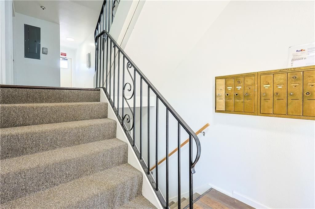 1121 N College Drive — photo 17