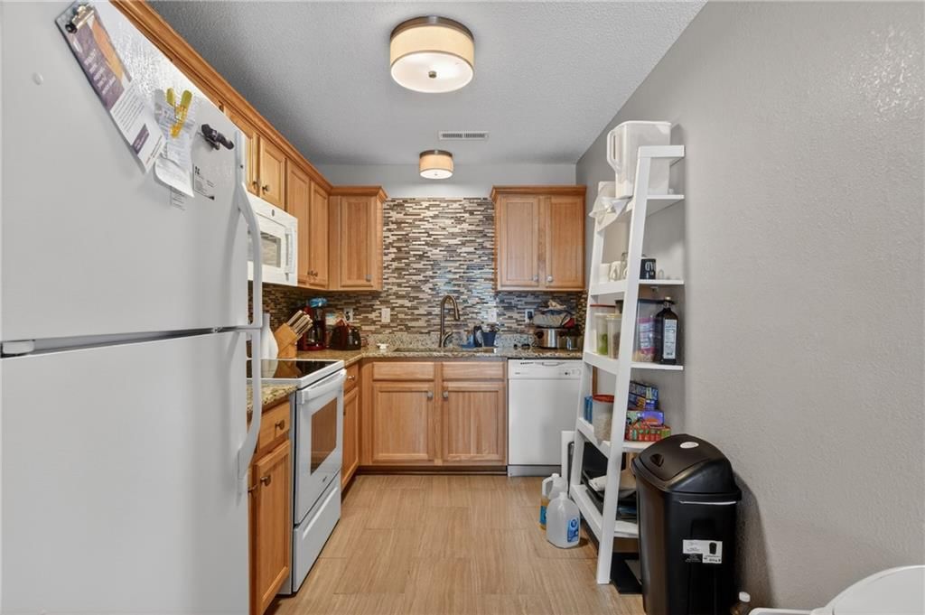 2228 Addie Drive — photo 10