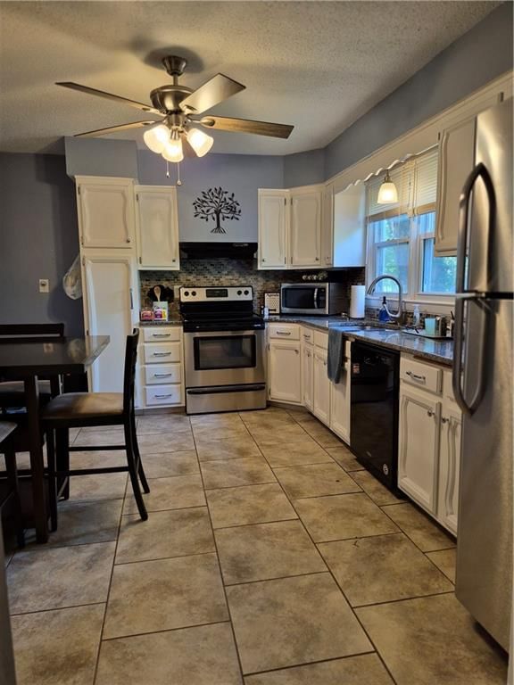 4318 N Lister Avenue — photo 9