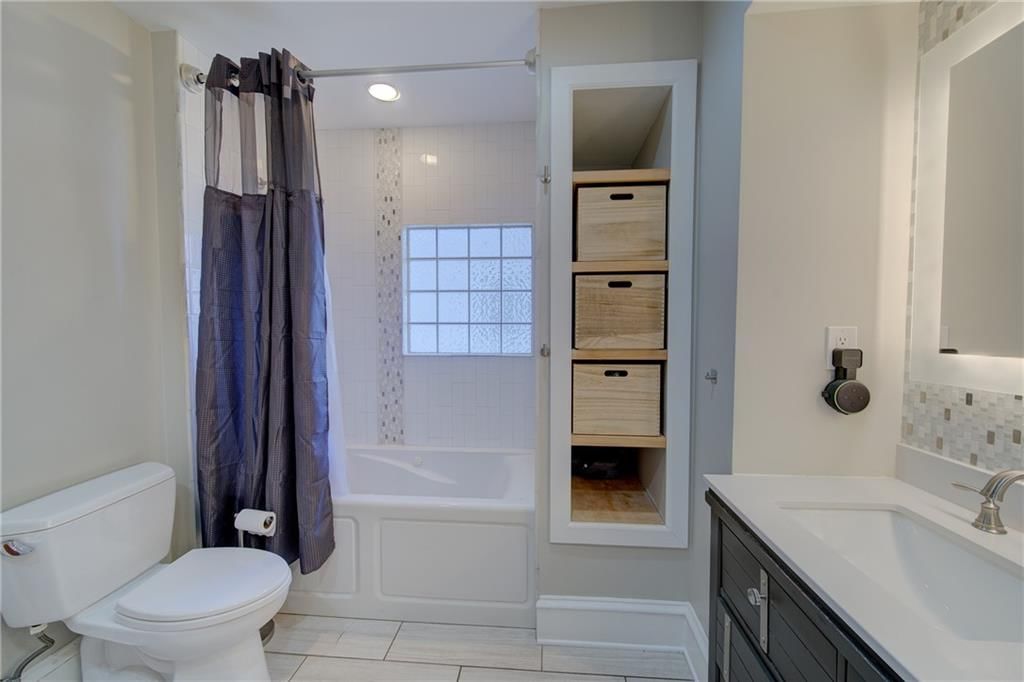 3015 Campbell Street — photo 28