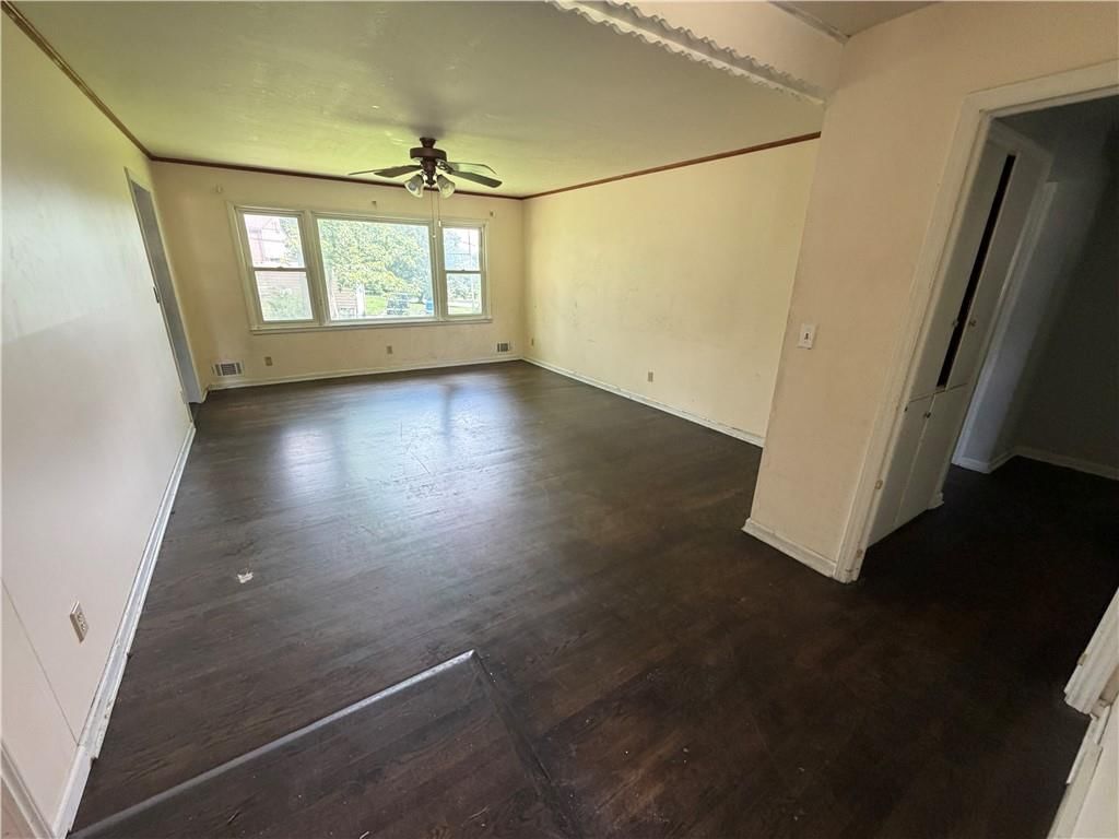 5913 Hunter Street — photo 6