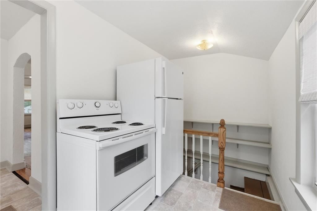 7 N Iron Street — photo 17