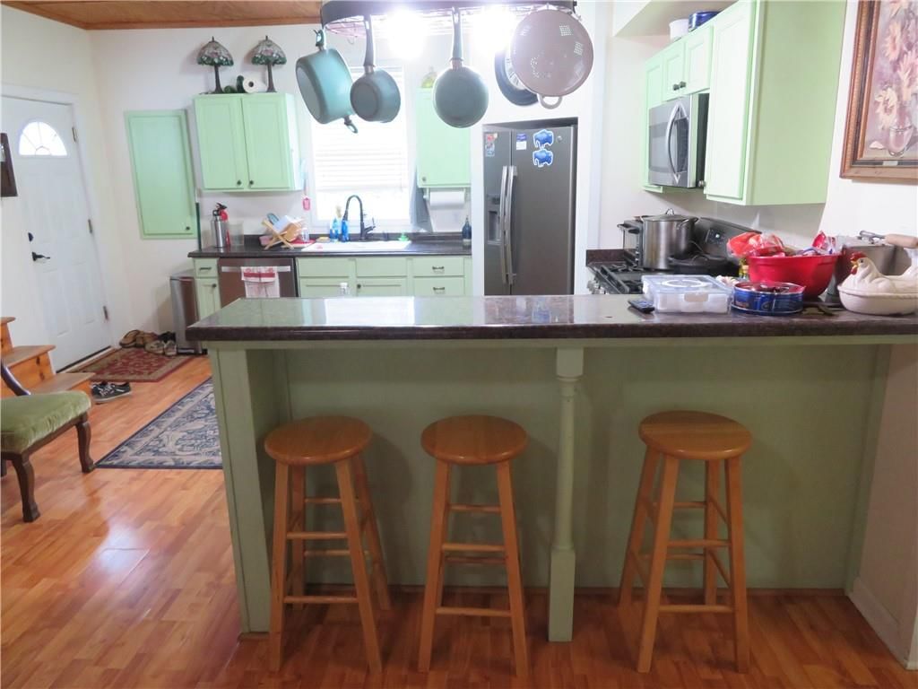 707 Linn Street — photo 10