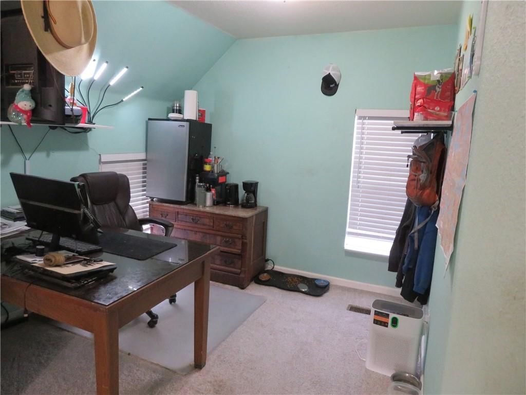 707 Linn Street — photo 23