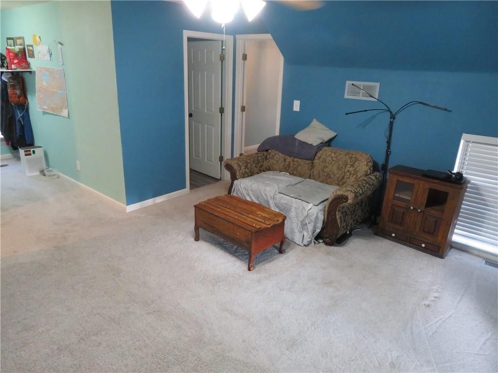 707 Linn Street — photo 27