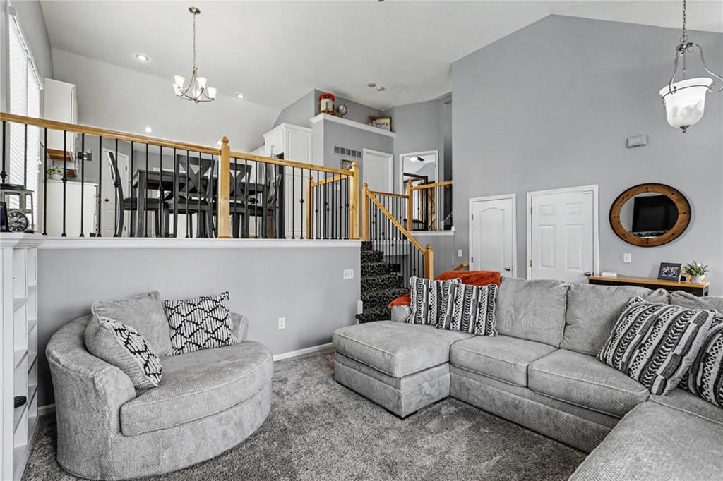 10952 S Emerald Street — photo 9