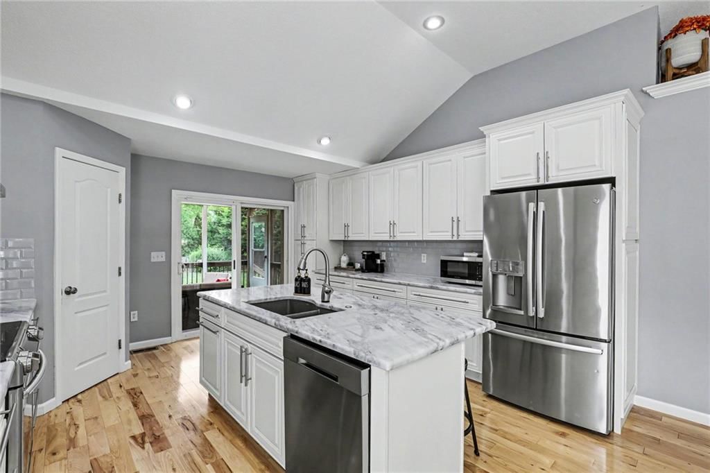 10952 S Emerald Street — photo 15