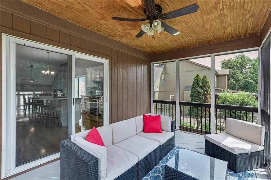 10952 S Emerald Street — photo 31