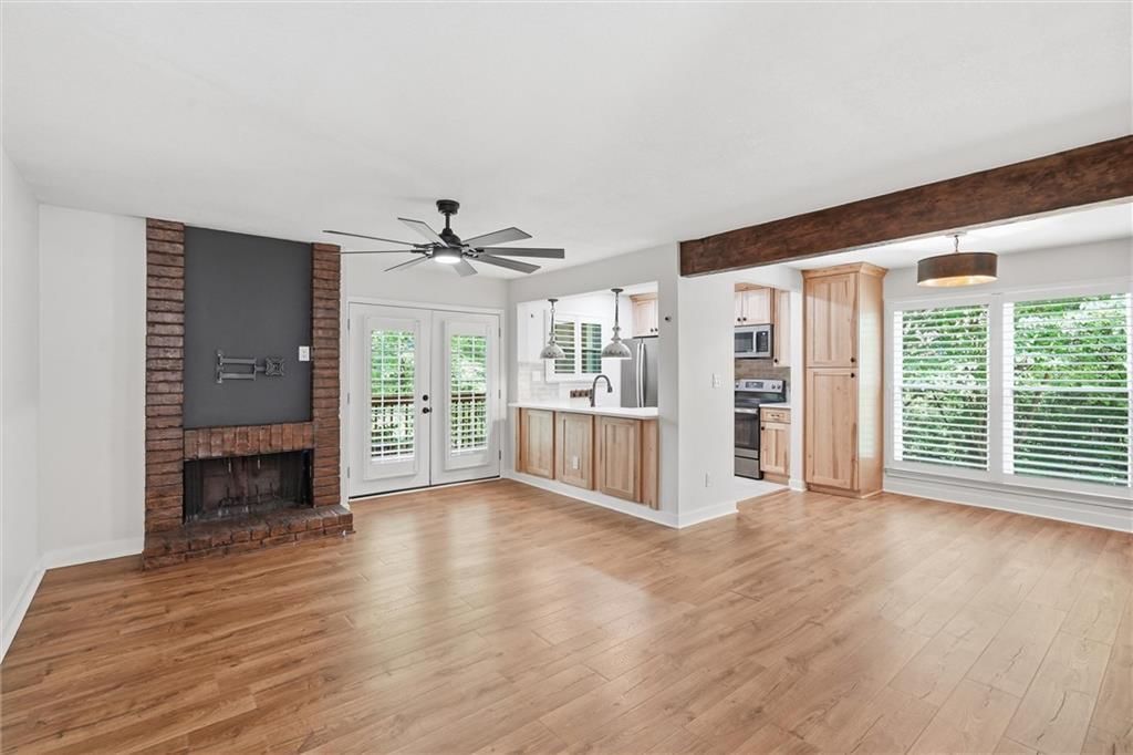 8346 NW Barrybrooke Drive — photo 3
