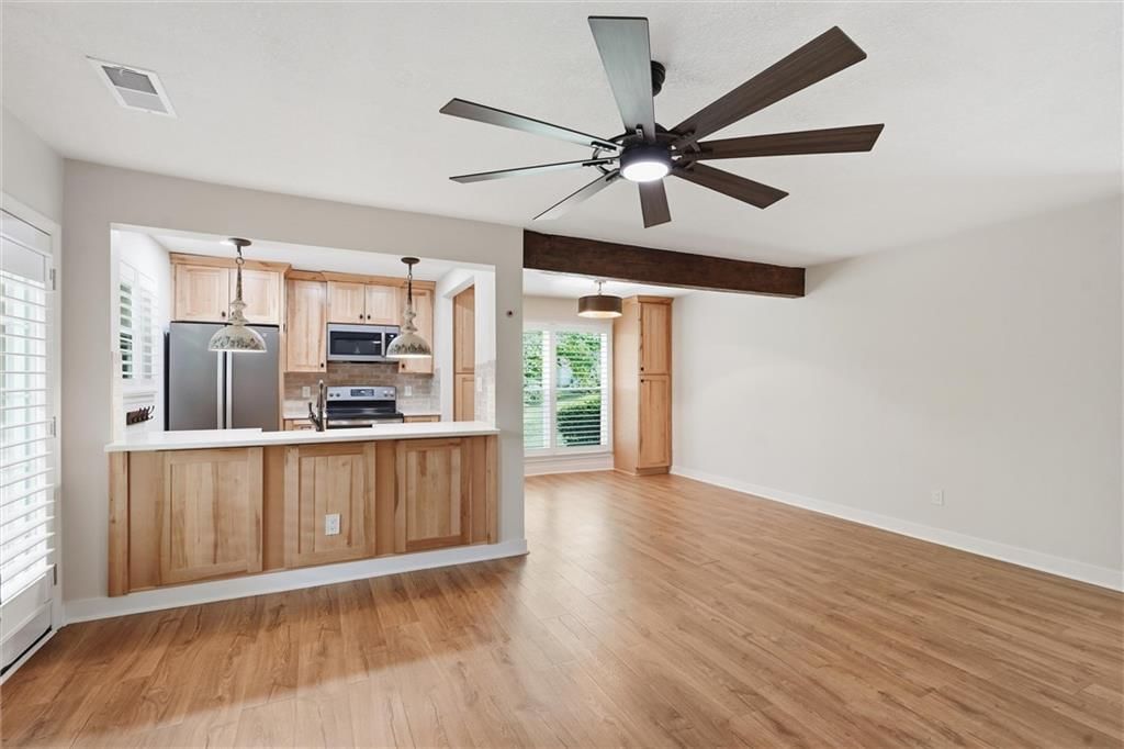 8346 NW Barrybrooke Drive — photo 7