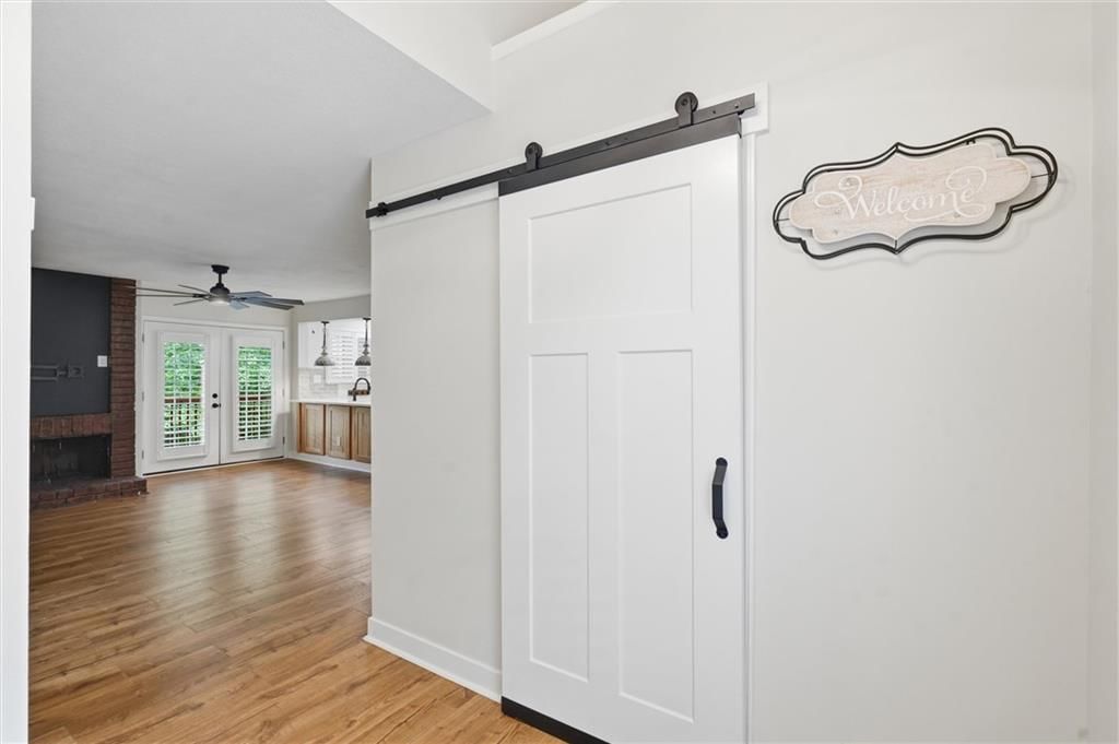 8346 NW Barrybrooke Drive — photo 12