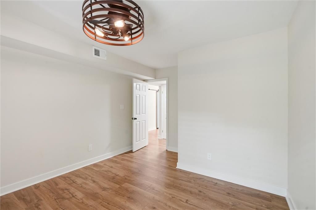 8346 NW Barrybrooke Drive — photo 19