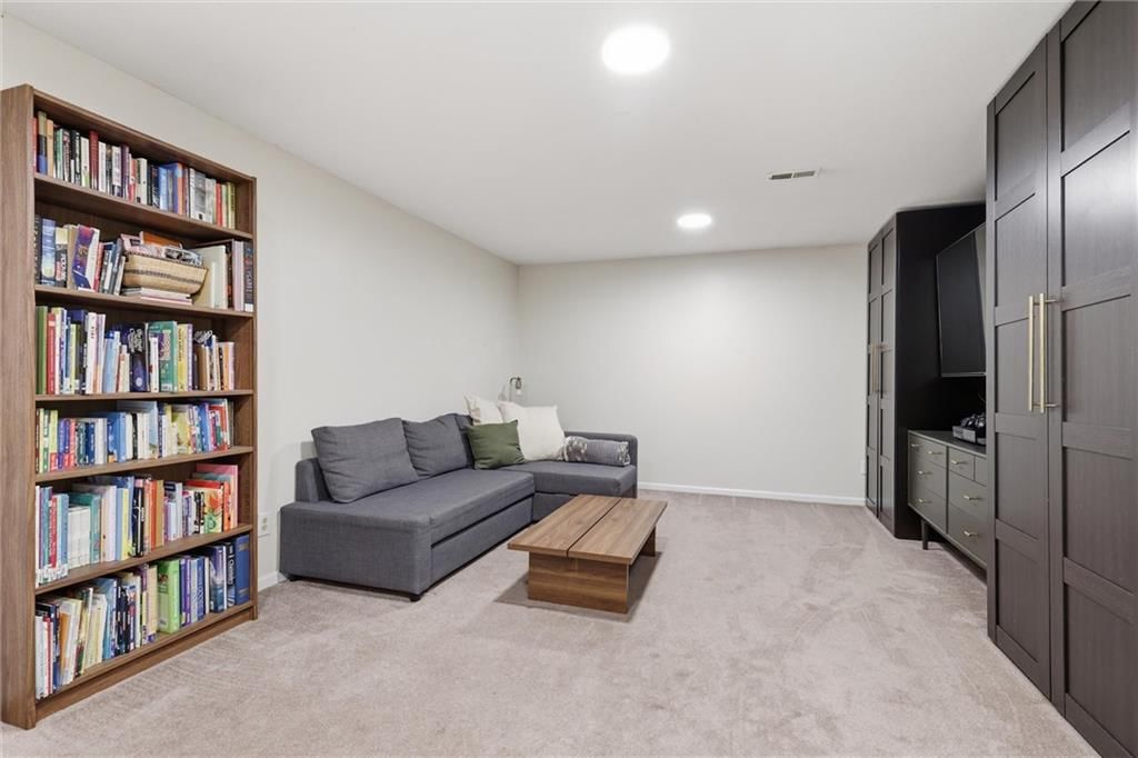 1707 Sunset Drive — photo 27