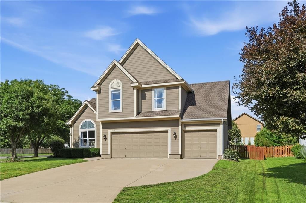2401 SW Tracker Lane — photo 4