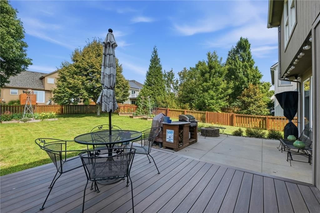 2401 SW Tracker Lane — photo 36