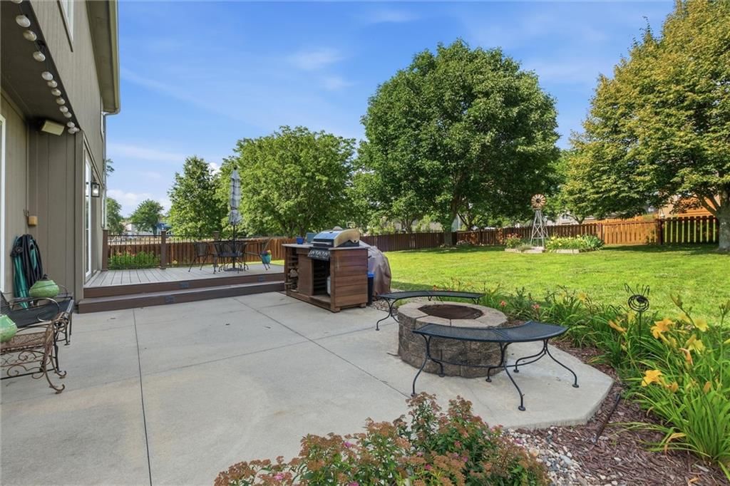 2401 SW Tracker Lane — photo 37