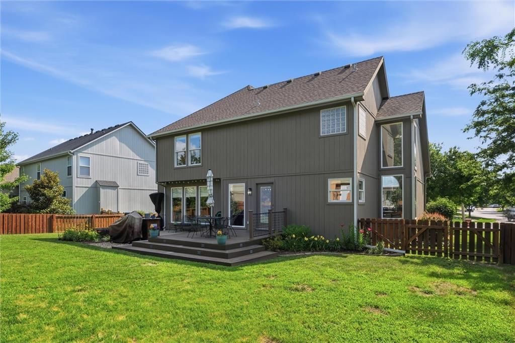 2401 SW Tracker Lane — photo 41