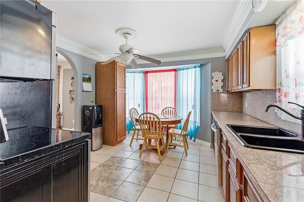 13013 Corrington Avenue — photo 12