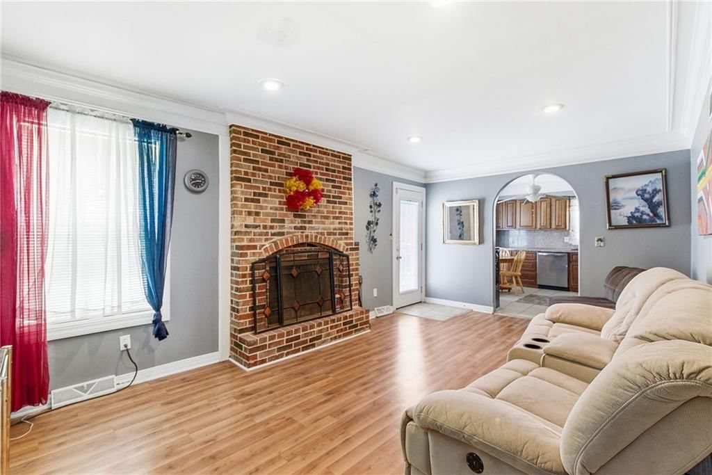 13013 Corrington Avenue — photo 16