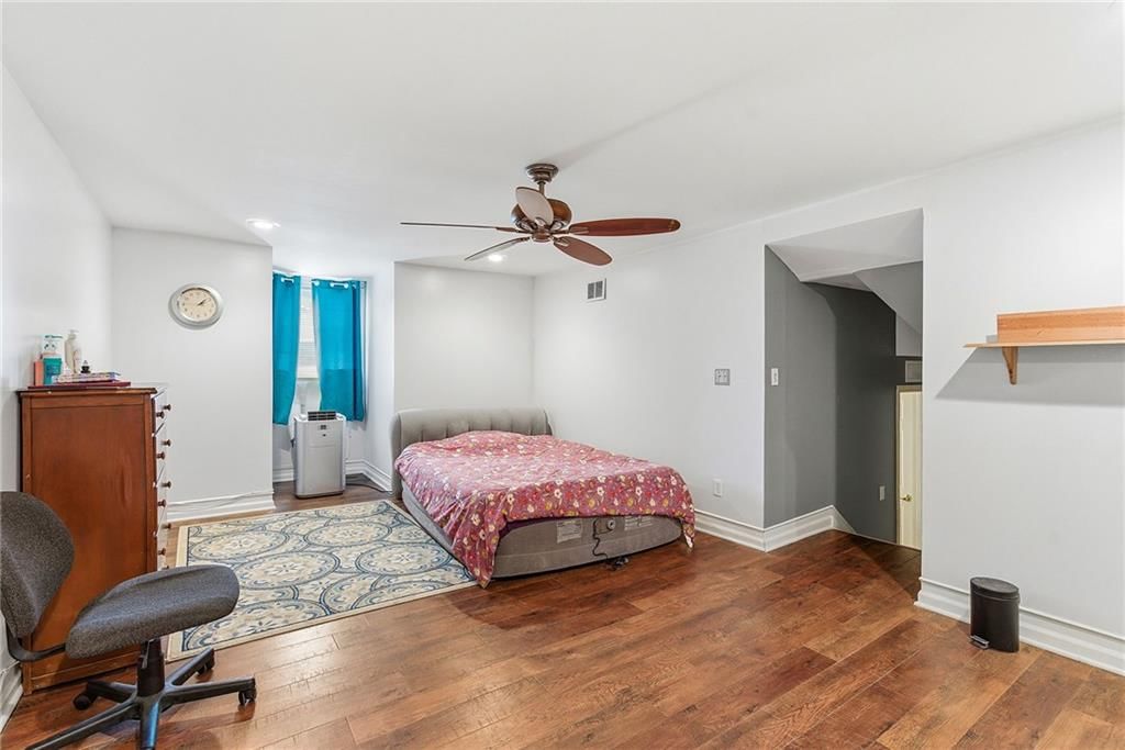 13013 Corrington Avenue — photo 25