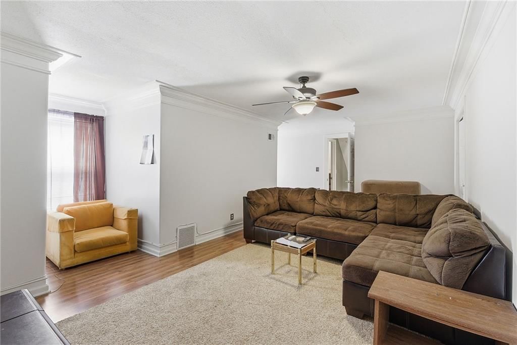 13013 Corrington Avenue — photo 29