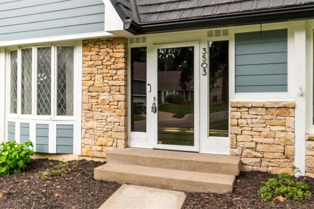 3503 NE Beechwood Circle — photo 2
