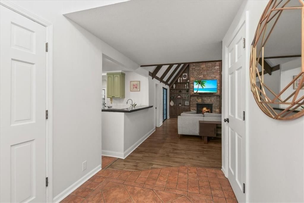 3503 NE Beechwood Circle — photo 4