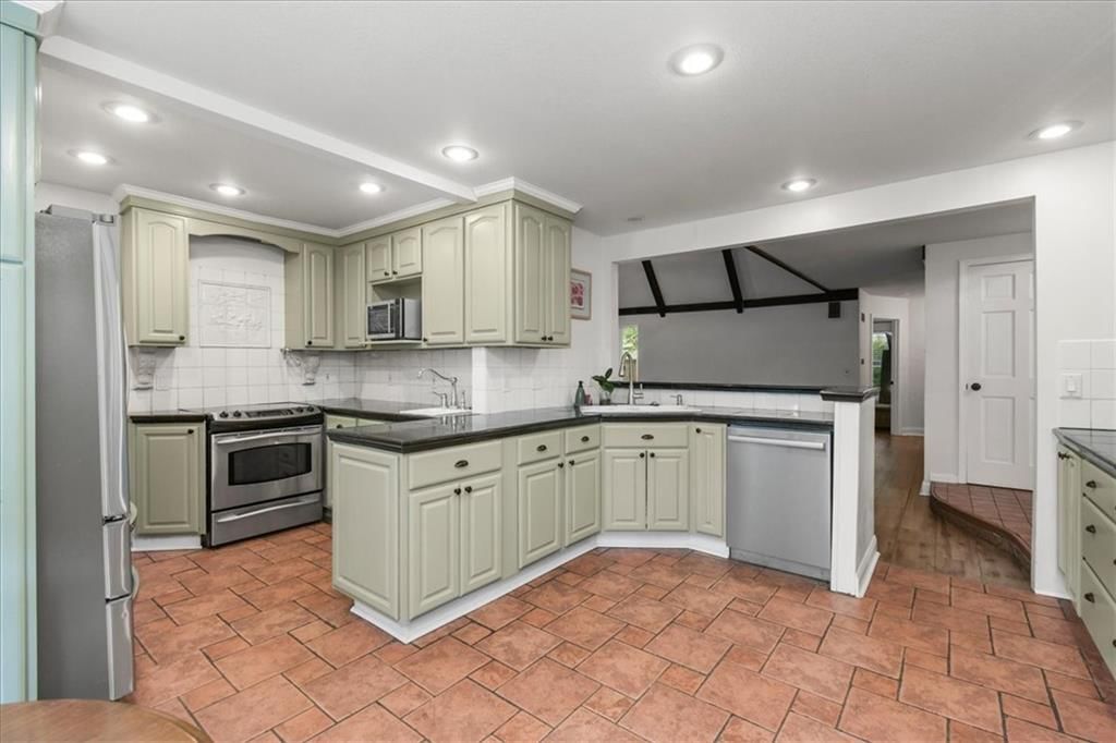 3503 NE Beechwood Circle — photo 12