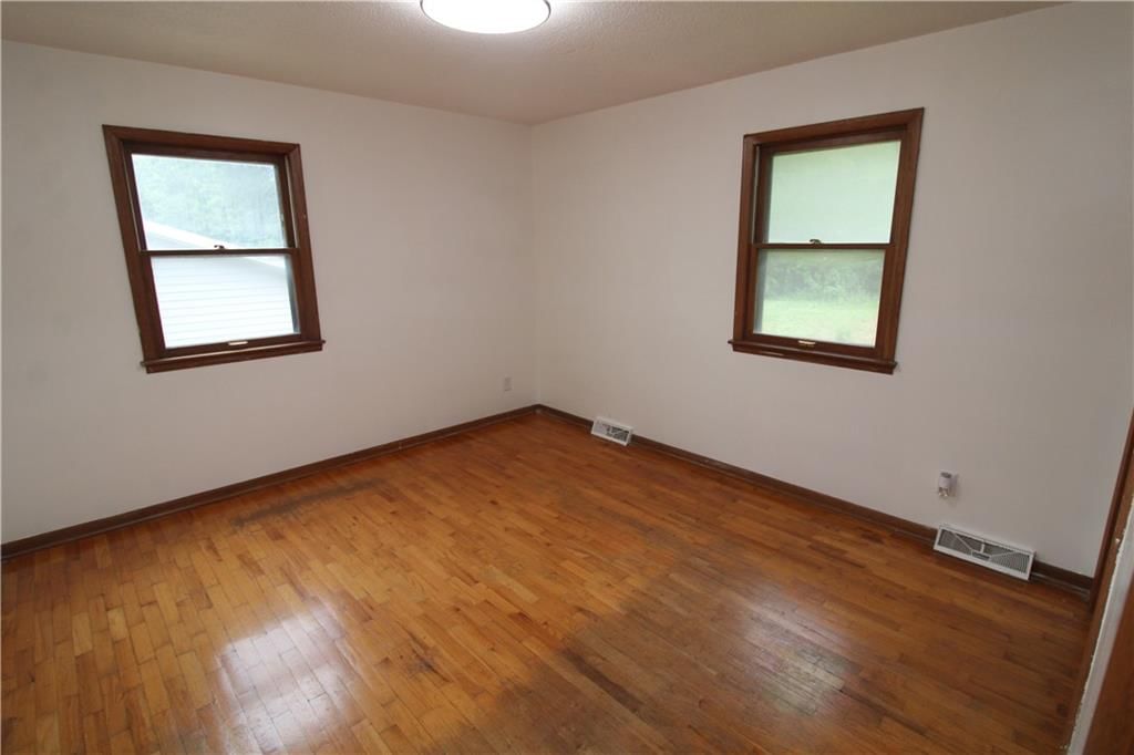 904 S 5th Street — photo 8