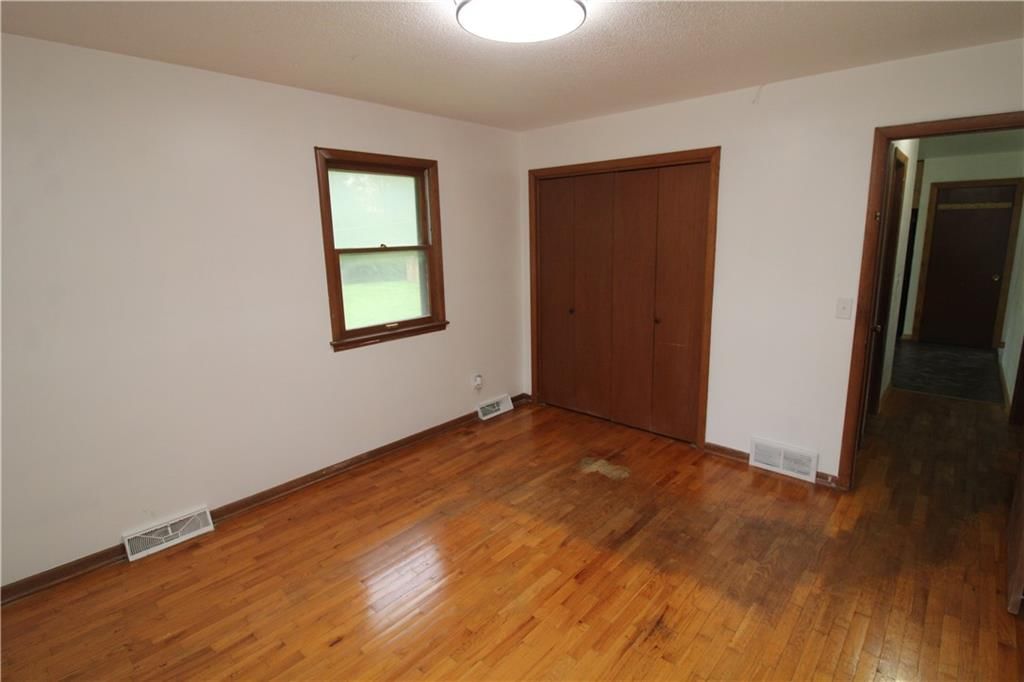 904 S 5th Street — photo 9