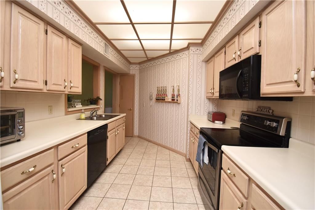 17800 E Bolger Road — photo 11