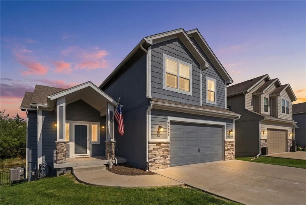 12621 CHARLOTTE Street, Kansas City, MO