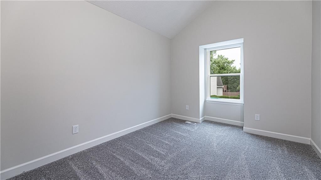 12902 W 108th Street — photo 11
