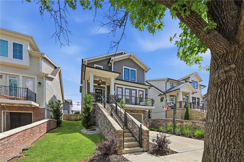 711 Corbin Terrace — photo 4