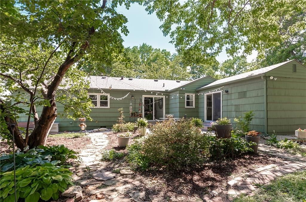 8721 Goodman Street — photo 26