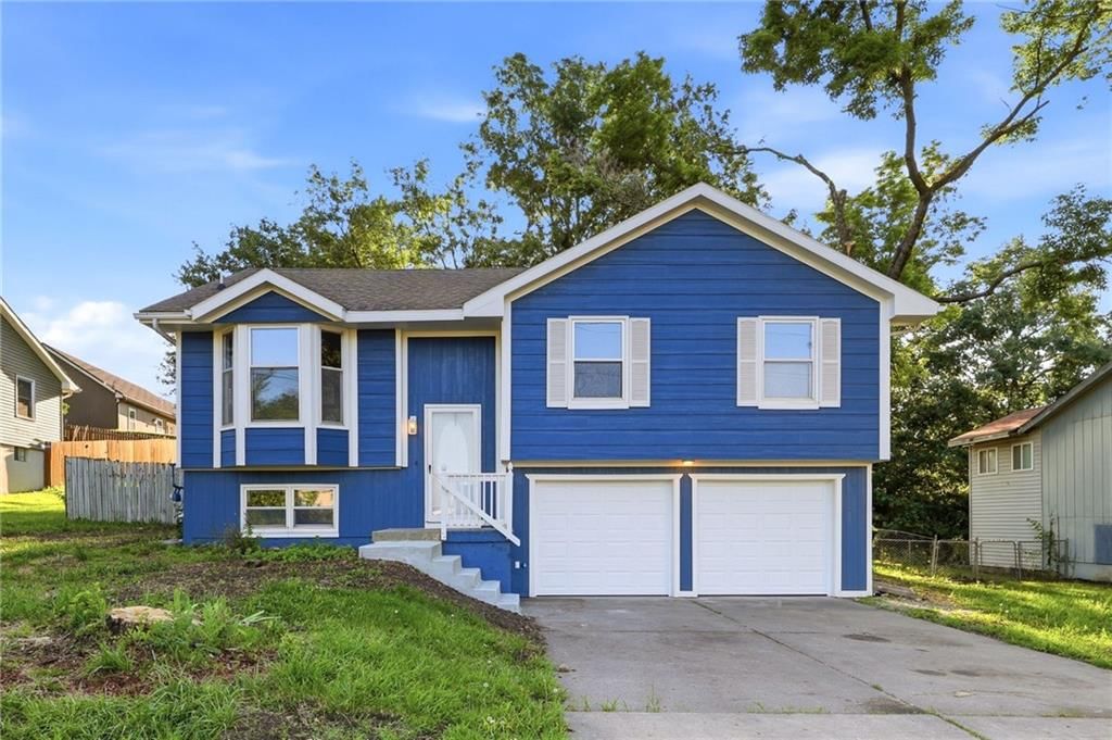 905 S Washington Avenue, Knob Noster, MO