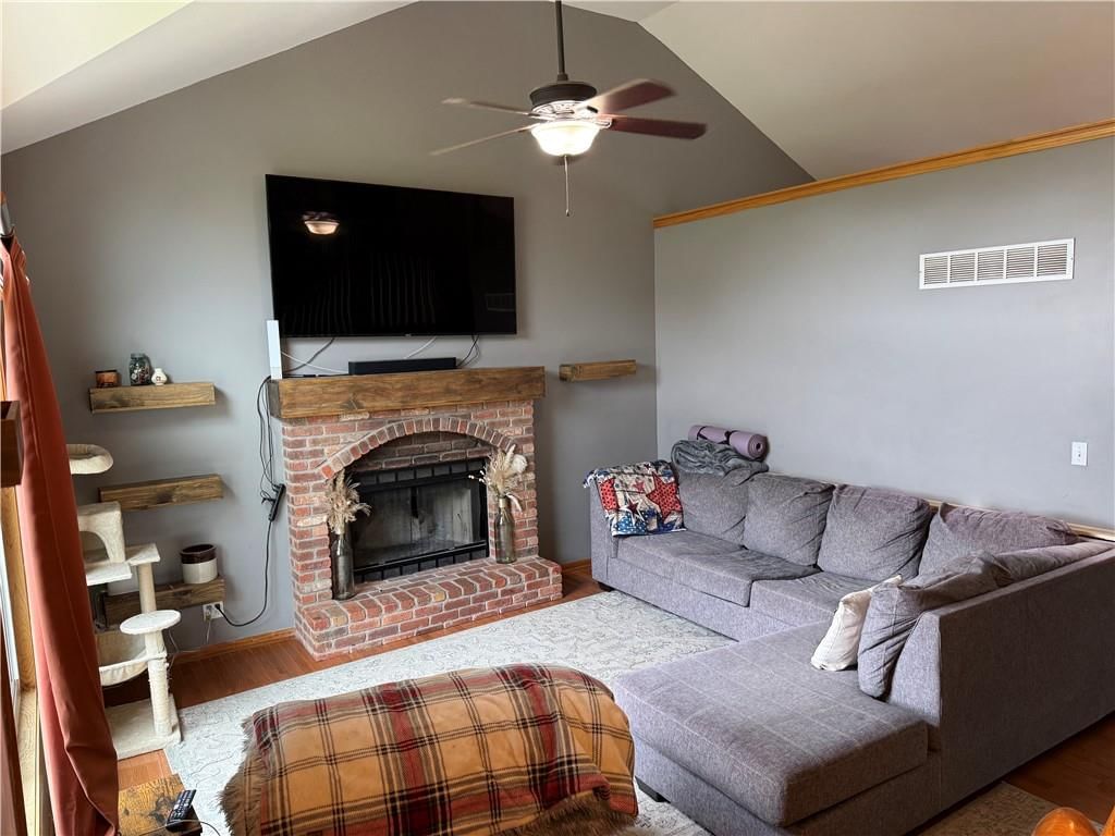 104 Spinnaker Drive — photo 4