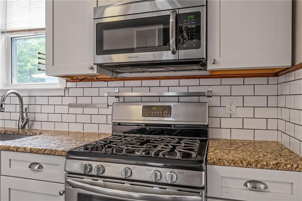 5915 Holmes Street — photo 16