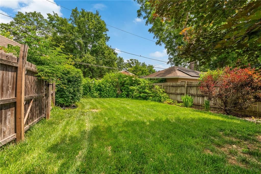 5915 Holmes Street — photo 40